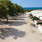 Scialaba Salento 3* Torre Pali